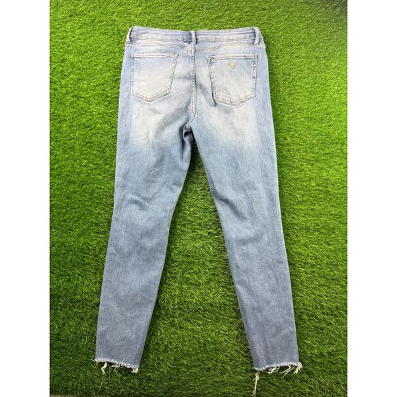 Guess Womens Distressed Skinny Jeans Light Wash Size 32x28 Raw Hem Stretch Denim - Picture 2 of 12